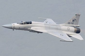 Азербайджан приобрел многоцелевой истребитель JF-17C