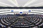 Европарламент принял в рамках срочной процедуры Резолюцию по удерживаемым в Баку армянам, призвав Азербайджан немедленно освободить их