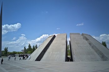 Мэрия Еревана: 24 апреля будет организован бесплатный проезд для посетителей «Цицернакаберда»