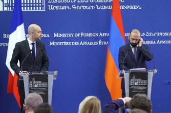 Франция планирует открыть консульский отдел в Горисе