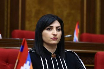 Комиссия по предупреждению коррупции (КПК) возбудила производство в отношении предполагаемого нарушения норм поведения премьер-министром Николом Пашиняном
