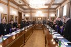 Эчмиадзин заподозрил Пашиняна в попытке принизить авторитет Армянской церкви, предупредив о последствиях