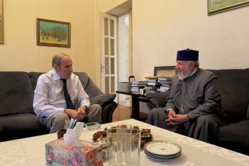 Левон Тер-Петросян принял Католикоса Гарегина II: Встреча продлилась час