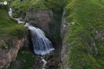 Самый высокий и полноводный. Полет над Трчканом