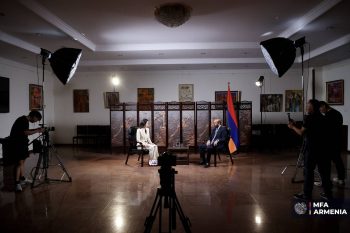 Арарат Мирзоян дал интервью Центральному телевидению Китая (CGTN)