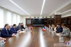 Сурен Папикян принял чрезвычайного и полномочного посла Франции в РА Оливье Декотиньи