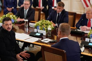 Трамп и Зеленский выразил удовлетворение сегодняшней встречей