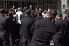 Родные без вести пропавших в 44-дневной войне вновь собрались у Министерства обороны