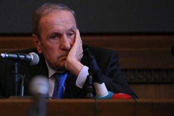 Левон Тер-Петросян: Годовщина независимости — это не праздник Пашиняна. Он ненавидит эту независимость