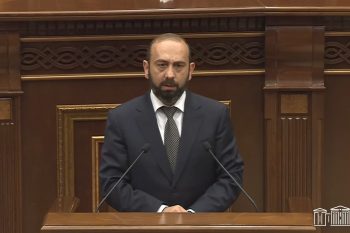 Мир не будет полностью установлен,»даже если мы подпишем мирный договор» с Азербайджаном — глава МИД Армении