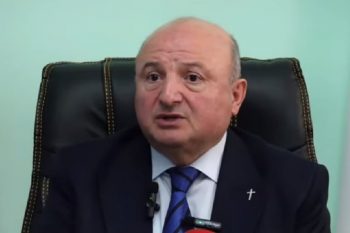«Кто не знает, что именно вы раздавали избирательные взятки?» — В. Гукасян.