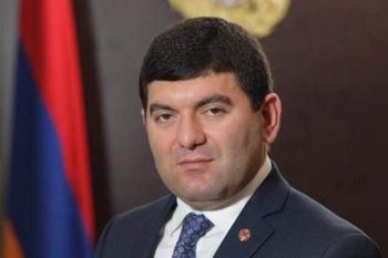 Главу общины Масис Давида Амбарцумяна арестовали в аэропорту «Звартноц»