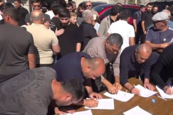 Жители Паракара обратятся к правительству  с просьбой не допускать Ахтоянов к проживанию в общине