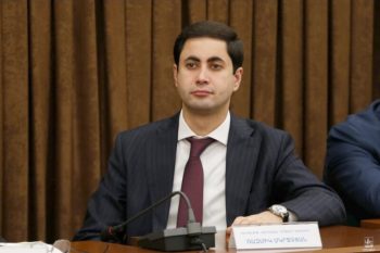 Бывший префект одного из районов Еревана покидает ряды правящей в Армении партии