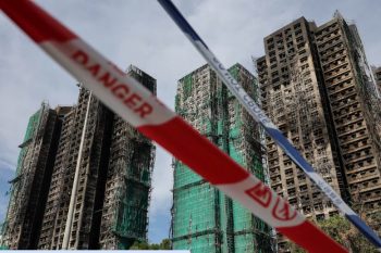 Число погибших при пожаре в жилом комплексе в Гонконге выросло до 128