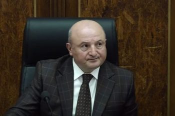 Aдвокат: Состояние здоровья мэра Гюмри резко ухудшилось