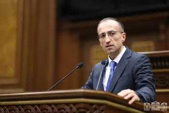 Положение об обязательности электронной подписи для трудовых договоров будет отложено