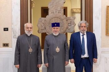 Гарегин II обсудил с американским адвокатом судебные процессы над священниками