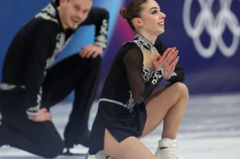 Карина Акопова и Никита Рахманин преодолели квалификацию