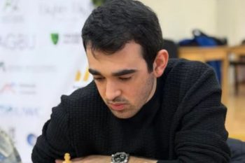 Айк Мартиросян по-прежнему лидирует на крупном шахматном турнире в Ташкенте