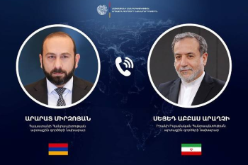 Главы МИД Ирана и Армении провели переговоры