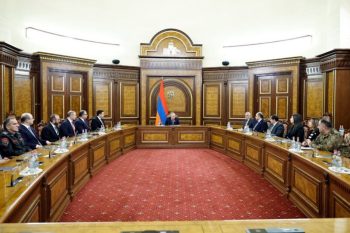 Совет безопасности Армении обсудил создавшуюся в регионе ситуацию