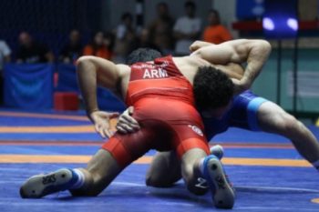 Джанес Назарян вышел в финал чемпионата мира по борьбе, Арарат Аветисян стал бронзовым призером