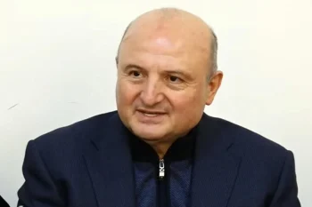 Суд перевел мэра Гюмри под домашний арест