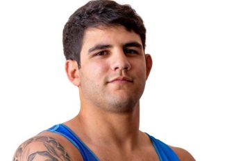 Борец из Армении одолел соперника из Азербайджана и завоевал бронзу ЧЕ U20