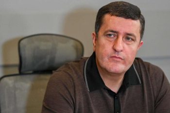 Суд отменил меру пресечения в виде ареста в отношении Давида Казиняна
