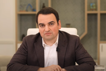 В особняке Нарека Карапетяна с раннего утра идет обыск
