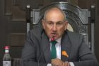 Премьер-министр: В школах не должны звучать противоречащие идеологии «реальной Армении» идеи