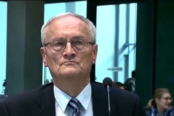 За что задержали экс-главу BND и что его связывает с Россией