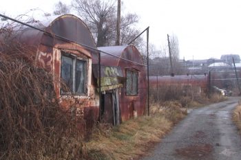 2600 տնակ Գյումրիում, որից 800-ը՝ փակ. 1988-ի երկրաշարժից 35 տարի անց