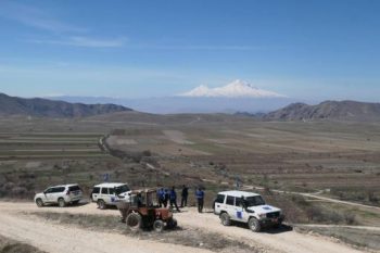 Խաչիկ գյուղի վարչական ղեկավարի խնդրանքով ԵՄ առաքելությունը հետևել է գյուղատնտեսական աշխատանքներին