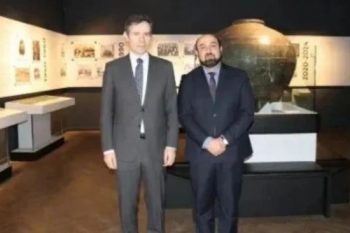 Հայաստանի պատմության թանգարանում Հունաստանի դեսպանը ծանոթացել է «Մայր աստվածություն» ցուցահանդեսին