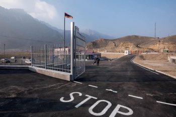 Այսօրվանից ՀՀ-Իրան սահմանի անցման կետում վերահսկողություն իրականացնում են միայն ՀՀ սահմանապահ զորքերի ծառայողները