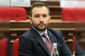 ՔՊ-ն միաձայն որոշում է կայացրել հեռացնել Հակոբ Ասլանյանին խմբակցության կազմից. Կոնջորյան