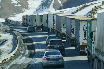 Լարսը բաց է բոլոր տրանսպորտային միջոցների համար