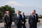 «Այդ փաստաթղթում ԼՂ պատկանելիության հարցը գիտակցաբար թողնվել էր փակագծերից դուրս»․Լավրովը 2020 թվականի եռակողմ համաձայնագրի մասին