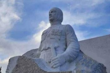 Արցախի Մարտունի քաղաքում nչնչացվել է Գարեգին Նժդեհի հուշարձանը