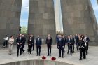 Ռոբերտ Ֆիցոյի գլխավորած պատվիրակությունը այցելել է Հայոց ցեղասպանության հուշահամալիր