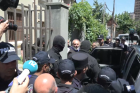 Բագրատ Սրբազանին բերման են ենթարկել
