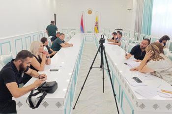 Վաղարշապատ համայնքի ղեկավար կազմը հրաժարական է տվել. Հետք