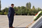 ՄԹ պետնախարար Սթիվեն Դաութին այցելել է Ծիծեռնակաբերդի հուշահամալիր