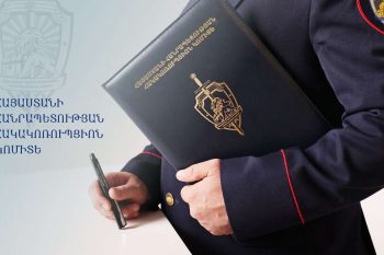 Բժշկական կենտրոնի փոխտնօրենն ու բաժնի վարիչը մեղադրվում են զորակոչիկի բարեկամից կաշառք պահանջելու և ստանալու մեջ. քրեական վարույթն ուղարկվել է դատարան
