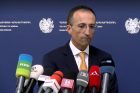 «Վարչապետը սխալ բան չի ասել». Թորոսյանն անդրադարձավ Փաշինյանի՝ «կառավարությունը ես եմ» հայտարարությանը, «սպառնաց» լրագրողներին ու հեռացավ