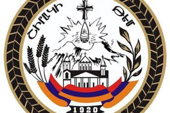 Շիրակի թեմի համայնքը կանգնած է իր առաջնորդի կողքին. հայտարարություն