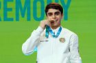 World challenge cup-ում Համլետ Մանուկյանը նժույգ թափեր մարզագործիքի վրա կատարեց նոր տարր, որը պաշտոնապես կանվանվի «Մանուկյան»