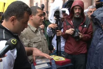 «Մենք չենք կարող կրել այս մեդալները, երբ դրանց հիմքում դրված արժեքն ու զոհողությունը զրոյացվել է»․ պատերազմի մասնակիցները վերադարձնում են իրենց շքանշանները